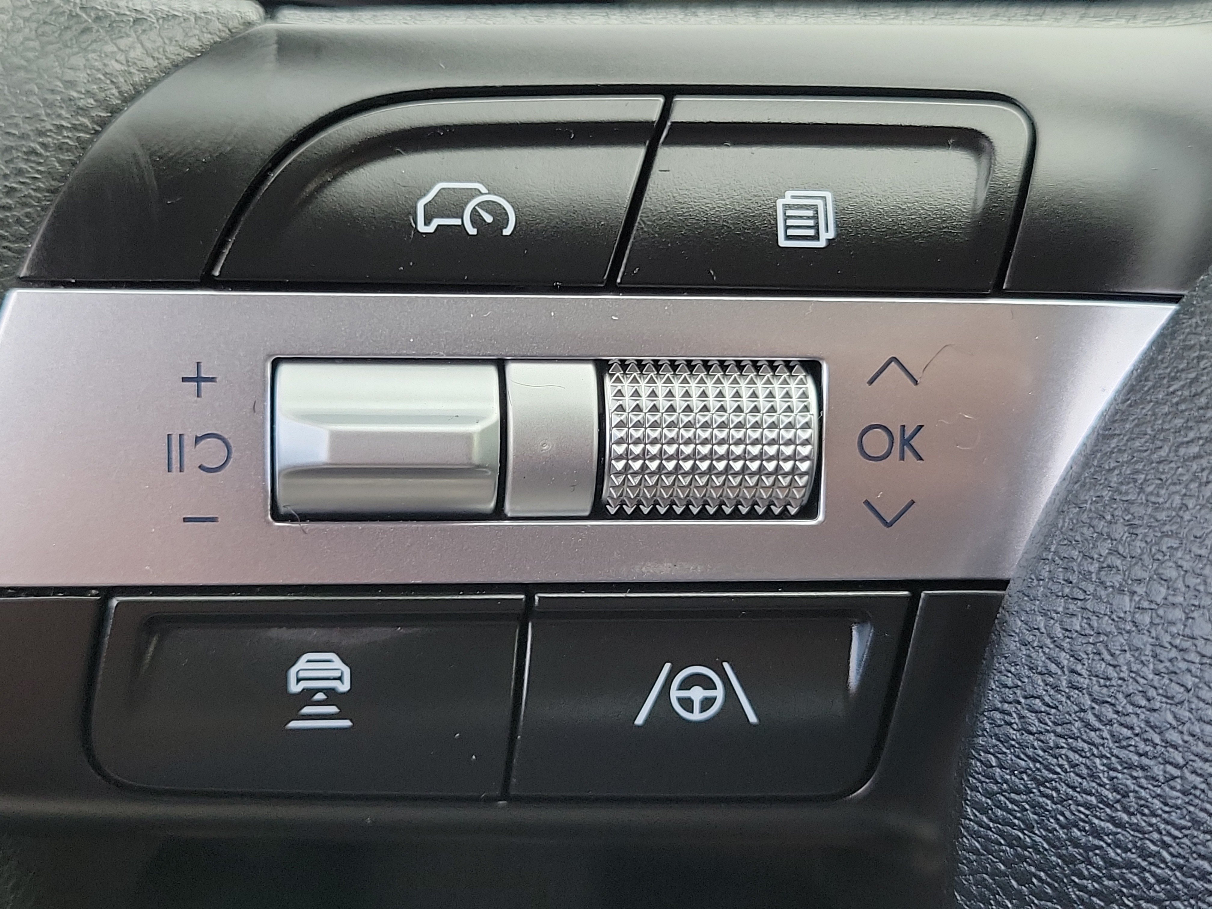 Certified 2026 Hyundai Sonata SE FWD image 8