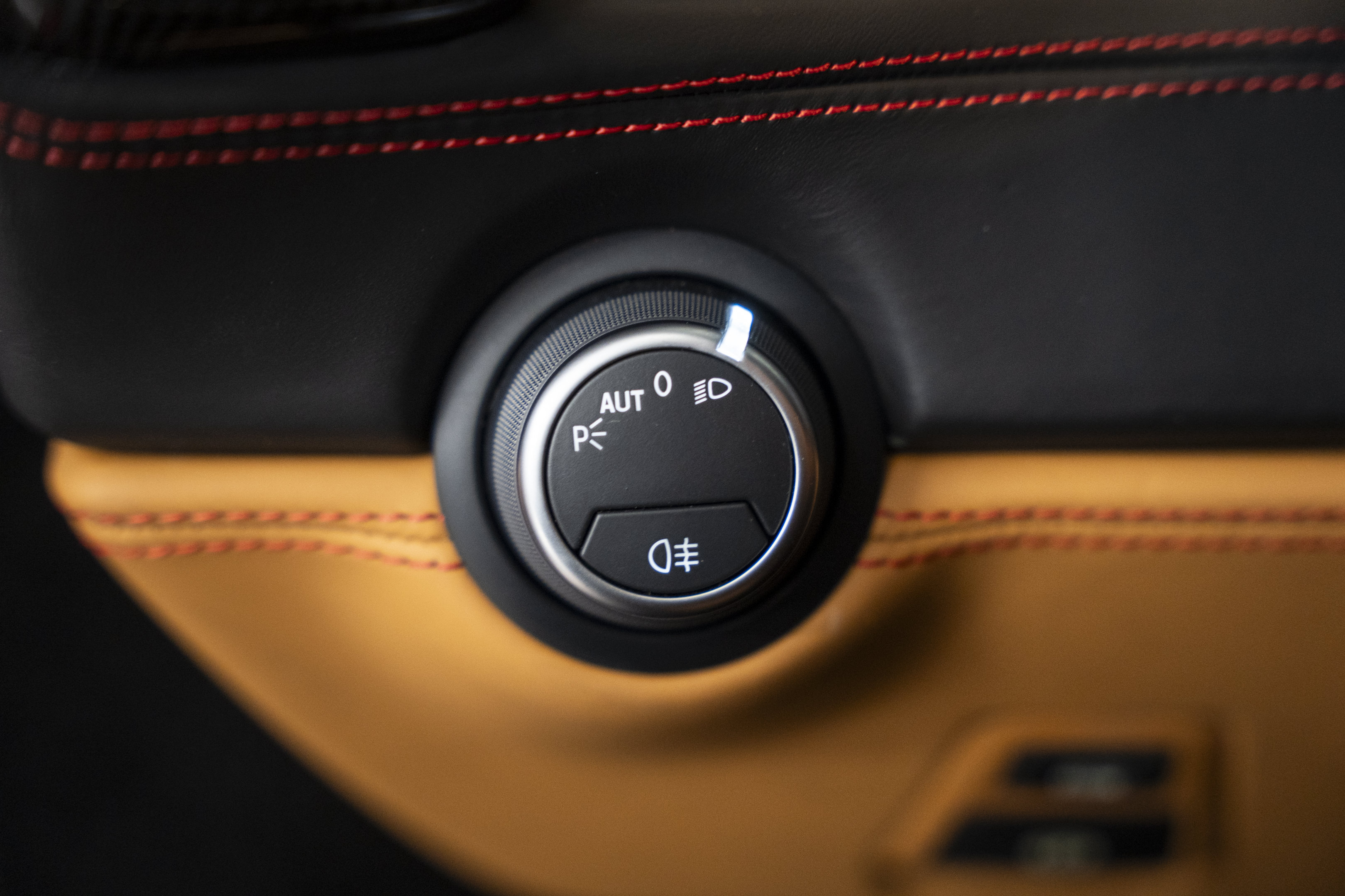 Used 2018 Ferrari 488 GTB RWD image 44