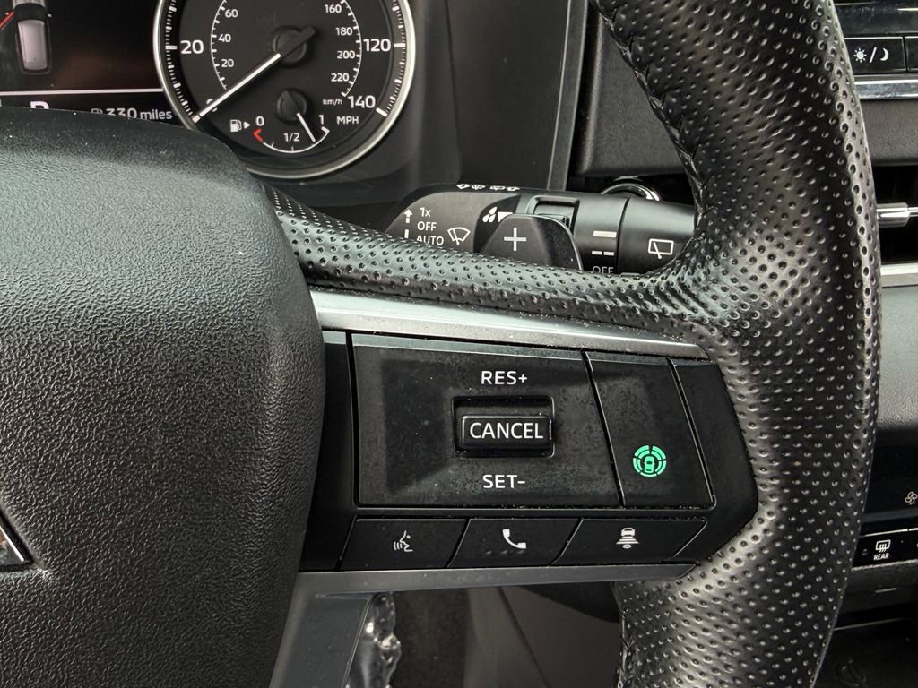 Used 2024 Mitsubishi Outlander SE image 32