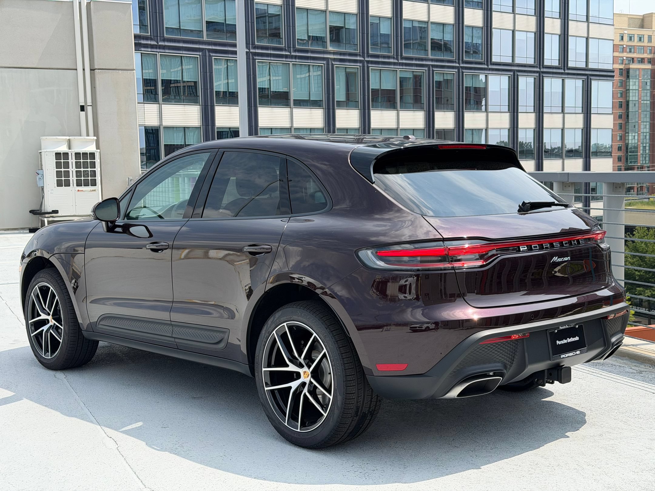 New 2026 Porsche Macan AWD/4WD image 3