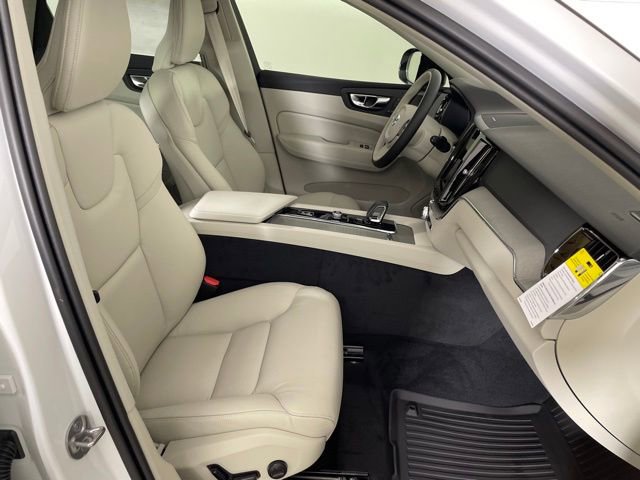 Certified 2024 Volvo XC60 T8 Plus w/ Protection Package AWD/4WD image 39