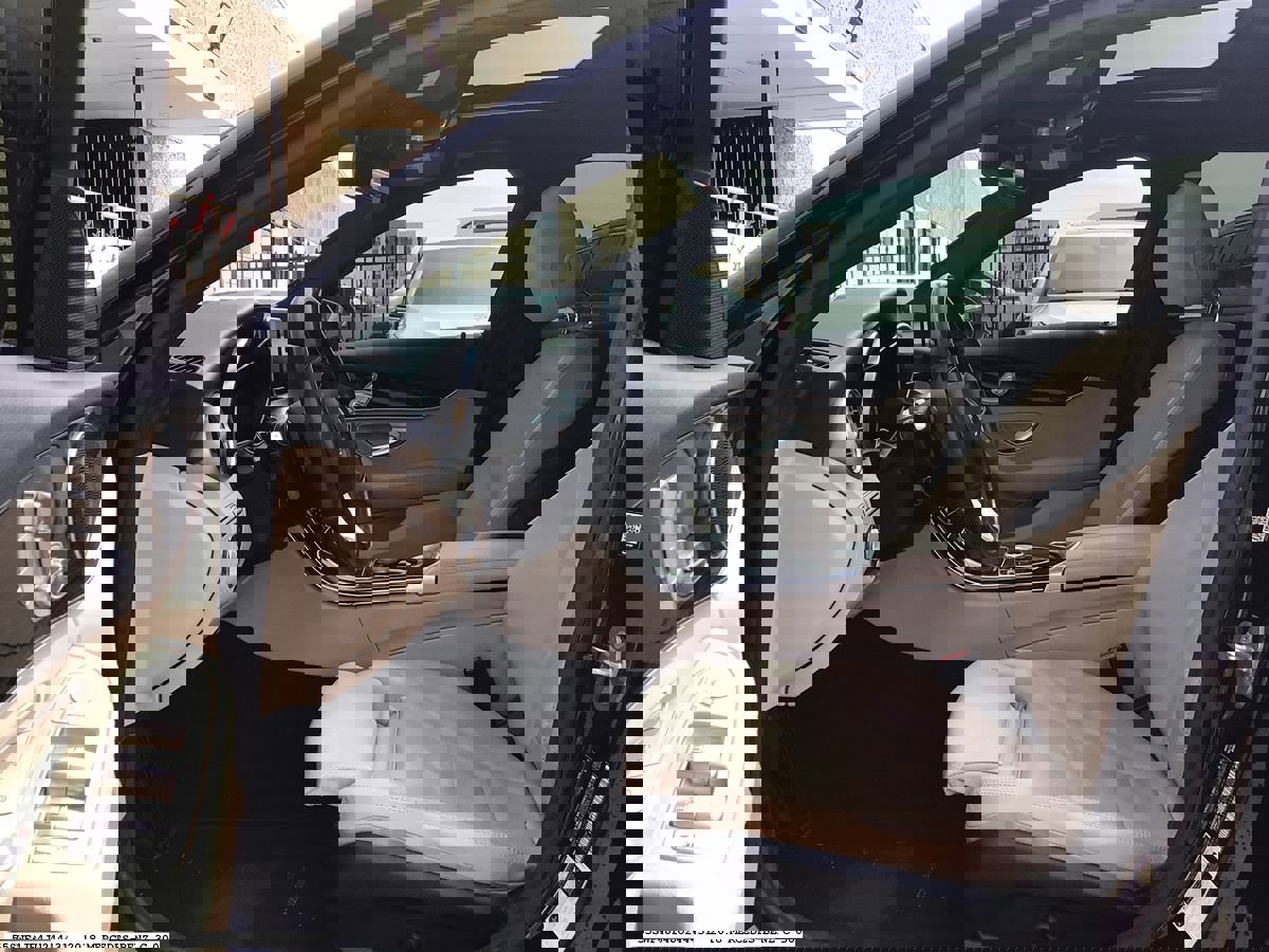 Used 2018 Mercedes-Benz C 300 Sedan image 12