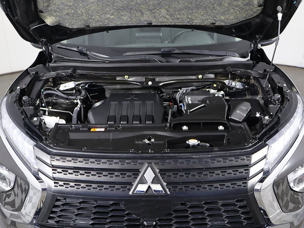 Used 2023 Mitsubishi Eclipse Cross LE image 16