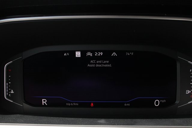 New 2025 Volkswagen Taos SEL image 17