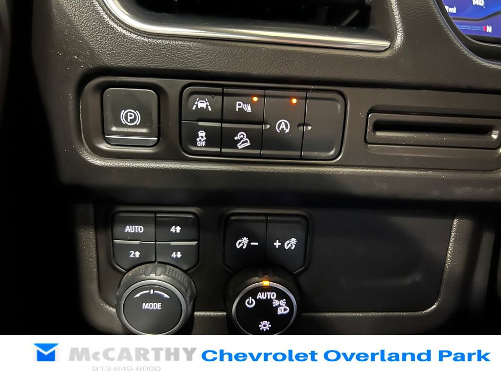 Used 2023 Chevrolet Tahoe Z71 AWD/4WD image 18