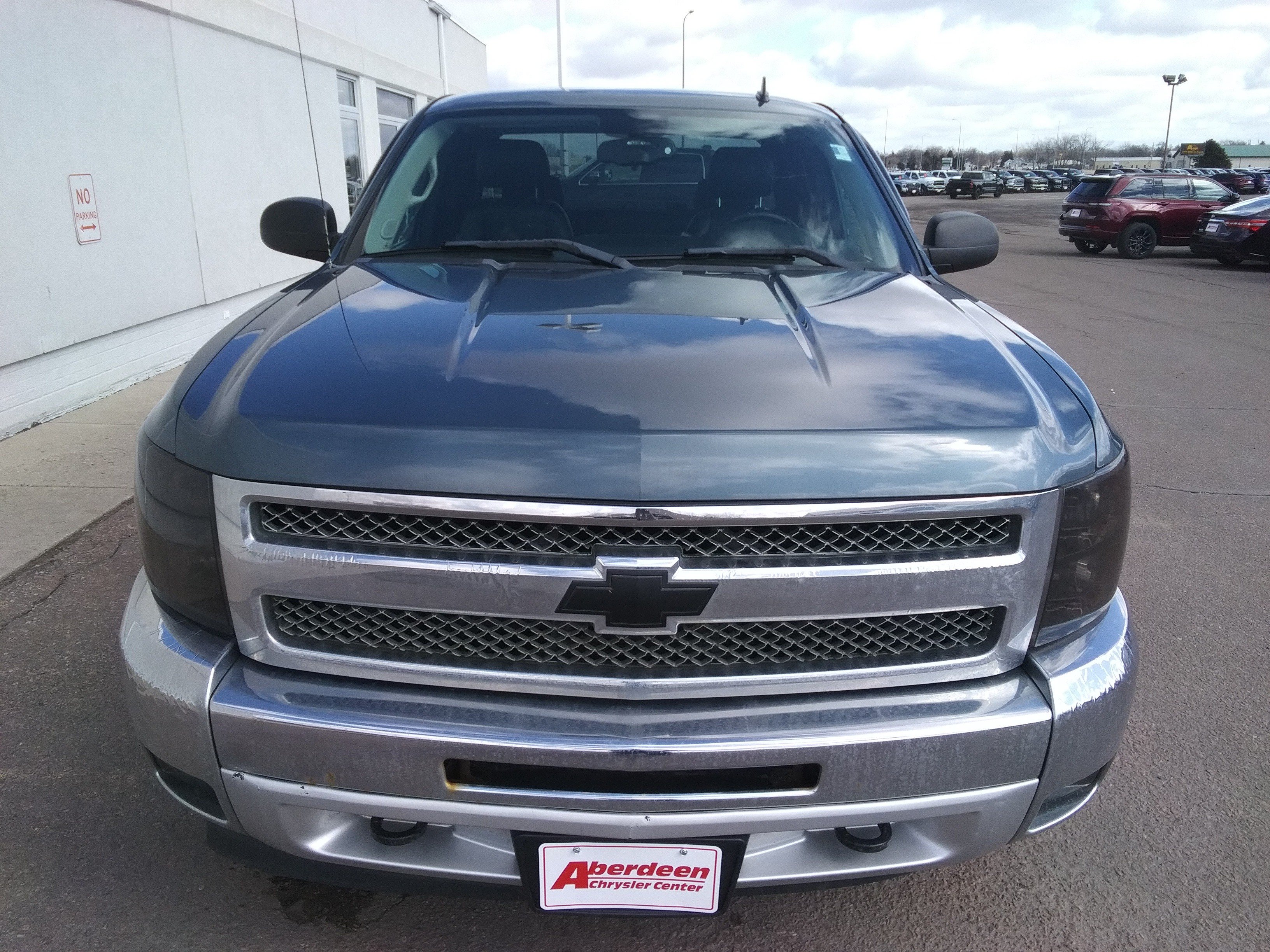 Used 2013 Chevrolet Silverado 1500 LT w/ All-Star Edition AWD/4WD image 3