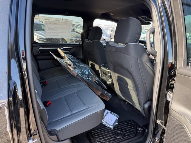 New 2026 RAM 1500 Big Horn AWD/4WD image 6