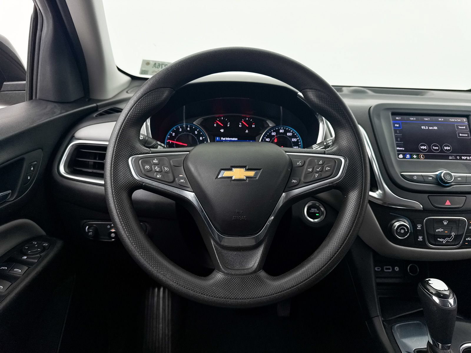 Used 2020 Chevrolet Equinox LT FWD image 28
