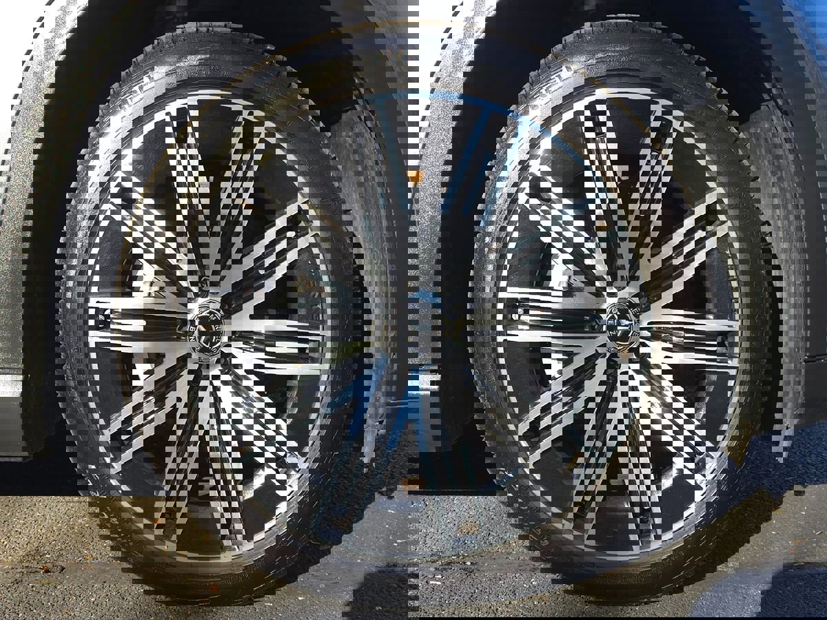 Used 2023 Mercedes-Benz EQE 500 4MATIC SUV image 78