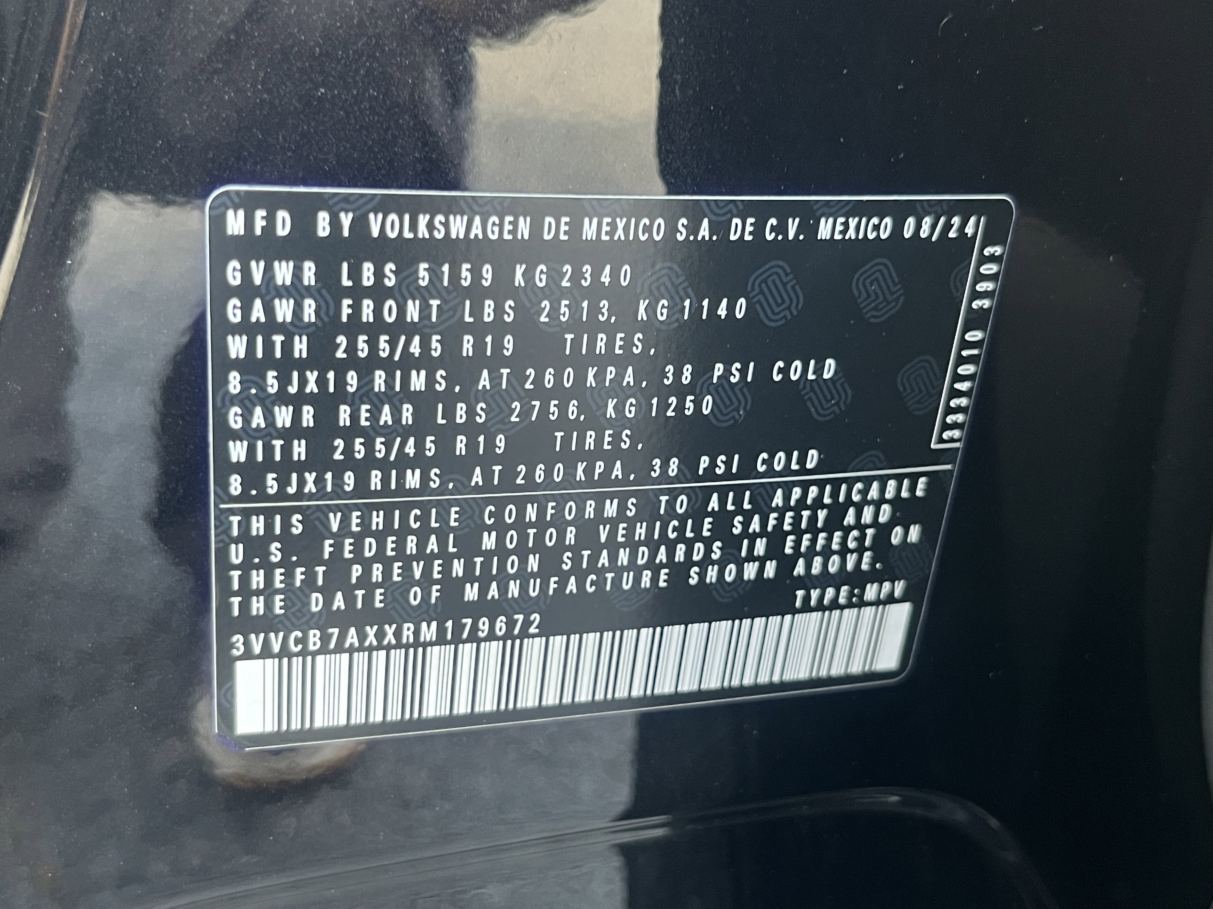 Used 2024 Volkswagen Tiguan SE R-Line image 10