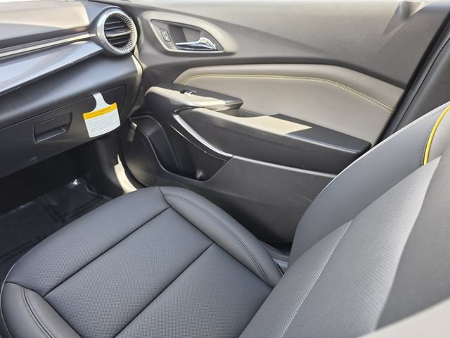 New 2026 Chevrolet Trax ACTIV w/ Driver Confidence Package FWD image 18