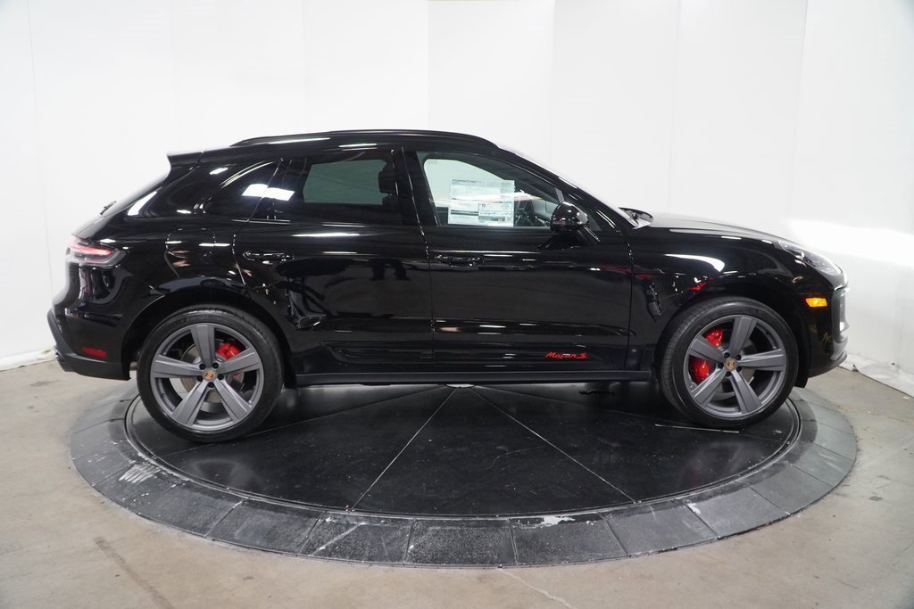 Used 2024 Porsche Macan S image 6