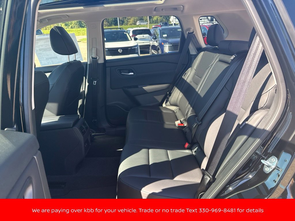 New 2026 Nissan Rogue Dark Armor AWD/4WD image 40