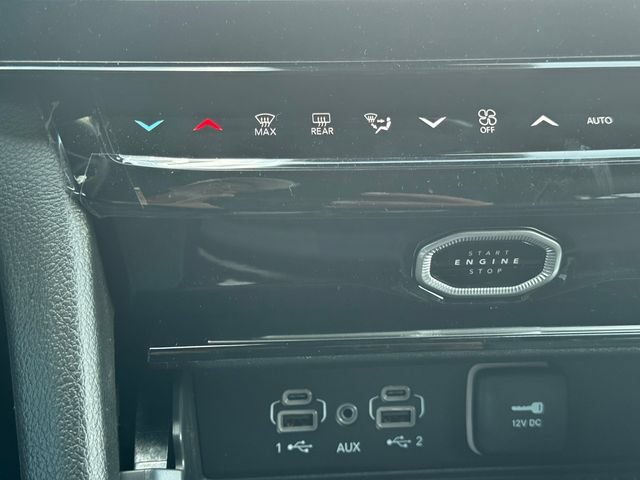 New 2026 Jeep Grand Cherokee Limited AWD/4WD image 39