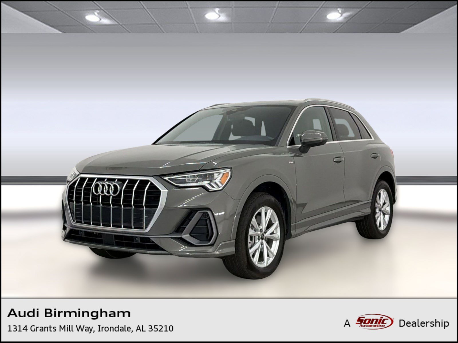 Certified 2025 Audi Q3 2.0T Premium w/ Convenience Package AWD/4WD image 1