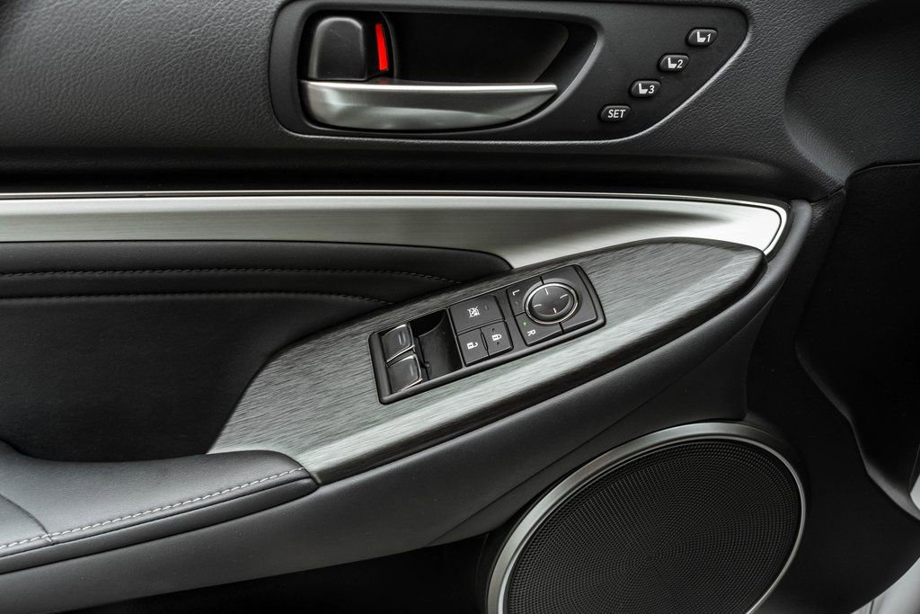 Used 2022 Lexus RC 350 F Sport image 15