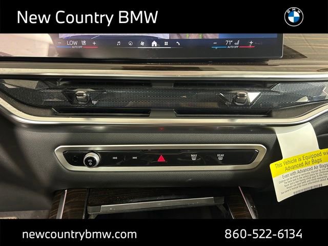 New 2026 BMW X7 xDrive40i w/ Premium Package AWD/4WD image 22