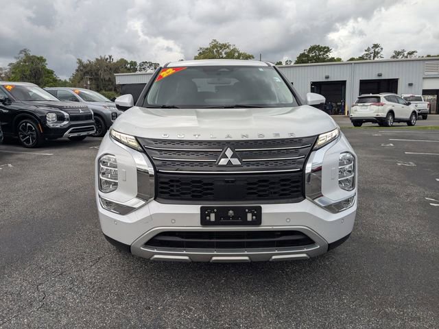 Used 2022 Mitsubishi Outlander SE image 8