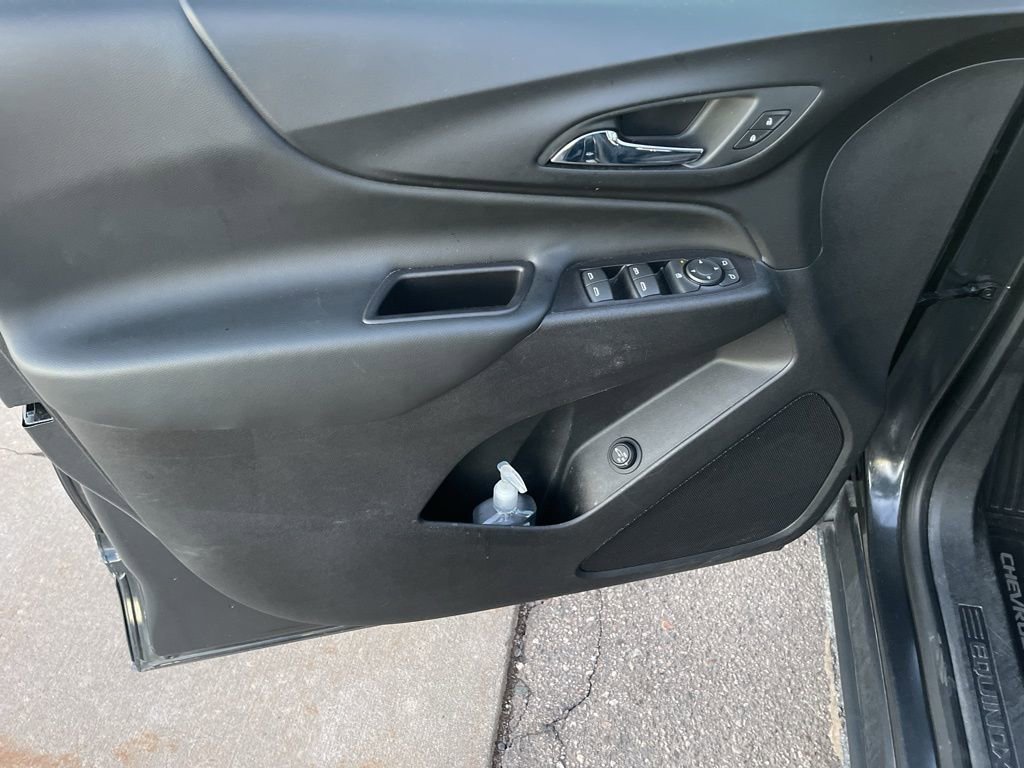 Used 2018 Chevrolet Equinox LT image 20