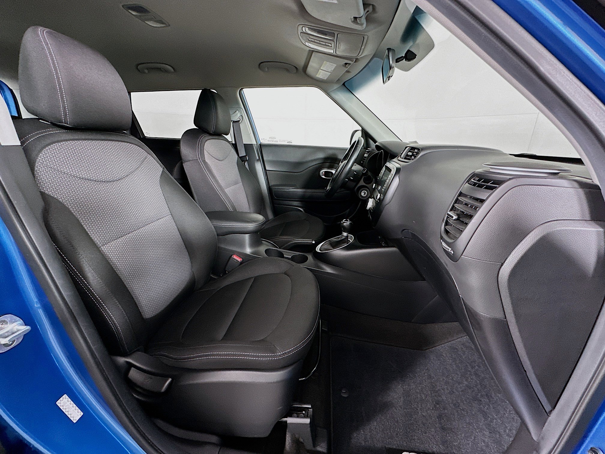 Used 2018 Kia Soul + image 28