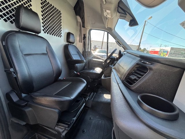 Used 2023 Ford Transit 250 148 High Roof RWD image 8