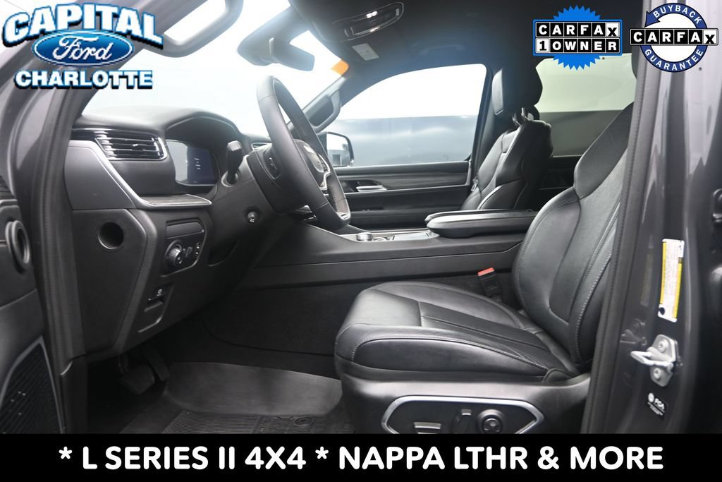 Used 2024 Jeep Wagoneer L Series II w/ Flexible Seating Group AWD/4WD image 9