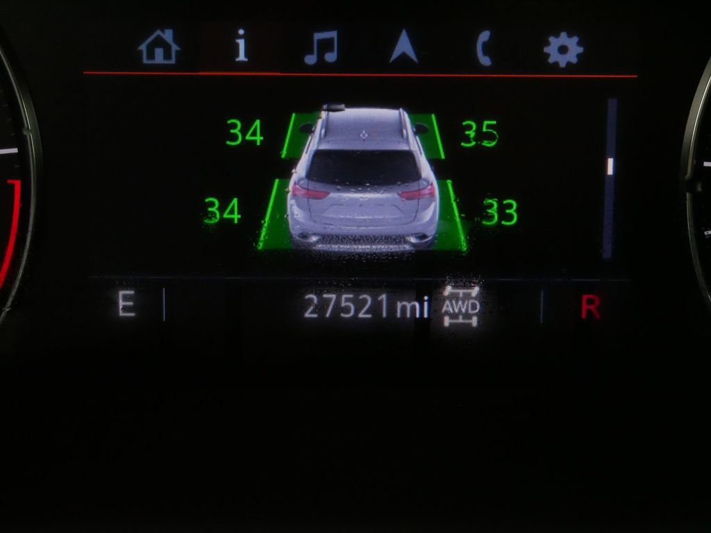 Used 2023 Buick Envision Preferred image 31