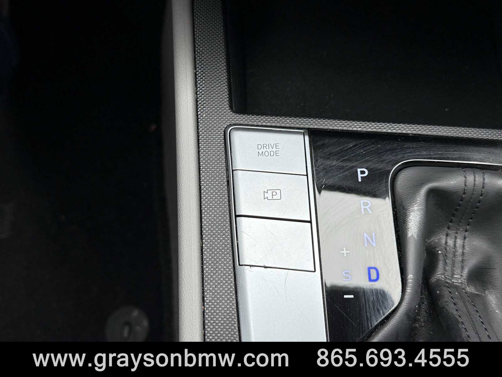 Used 2023 Hyundai Elantra SEL w/ Preferred Accessory Package image 26