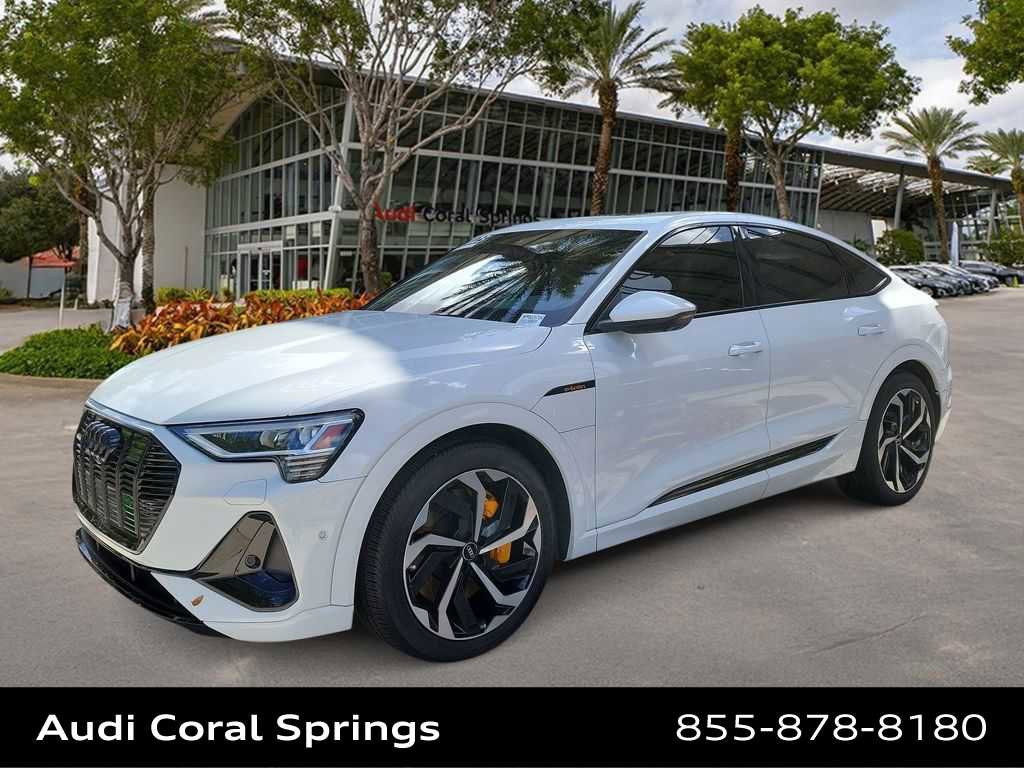 Certified 2023 Audi e-tron Premium Plus w/ Premium Plus Package