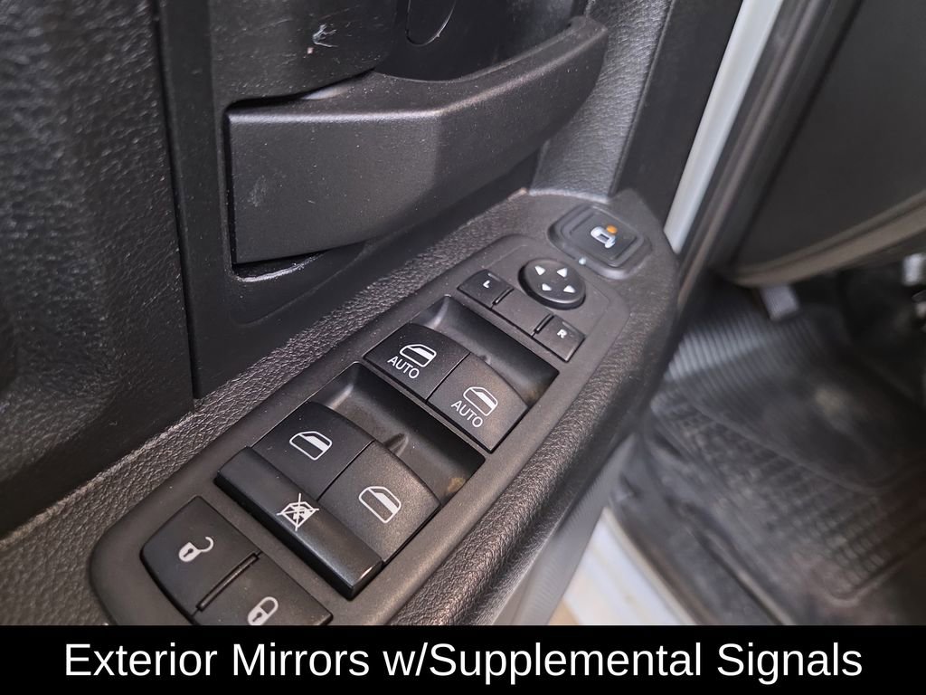 Used 2023 RAM 3500 Tradesman image 12