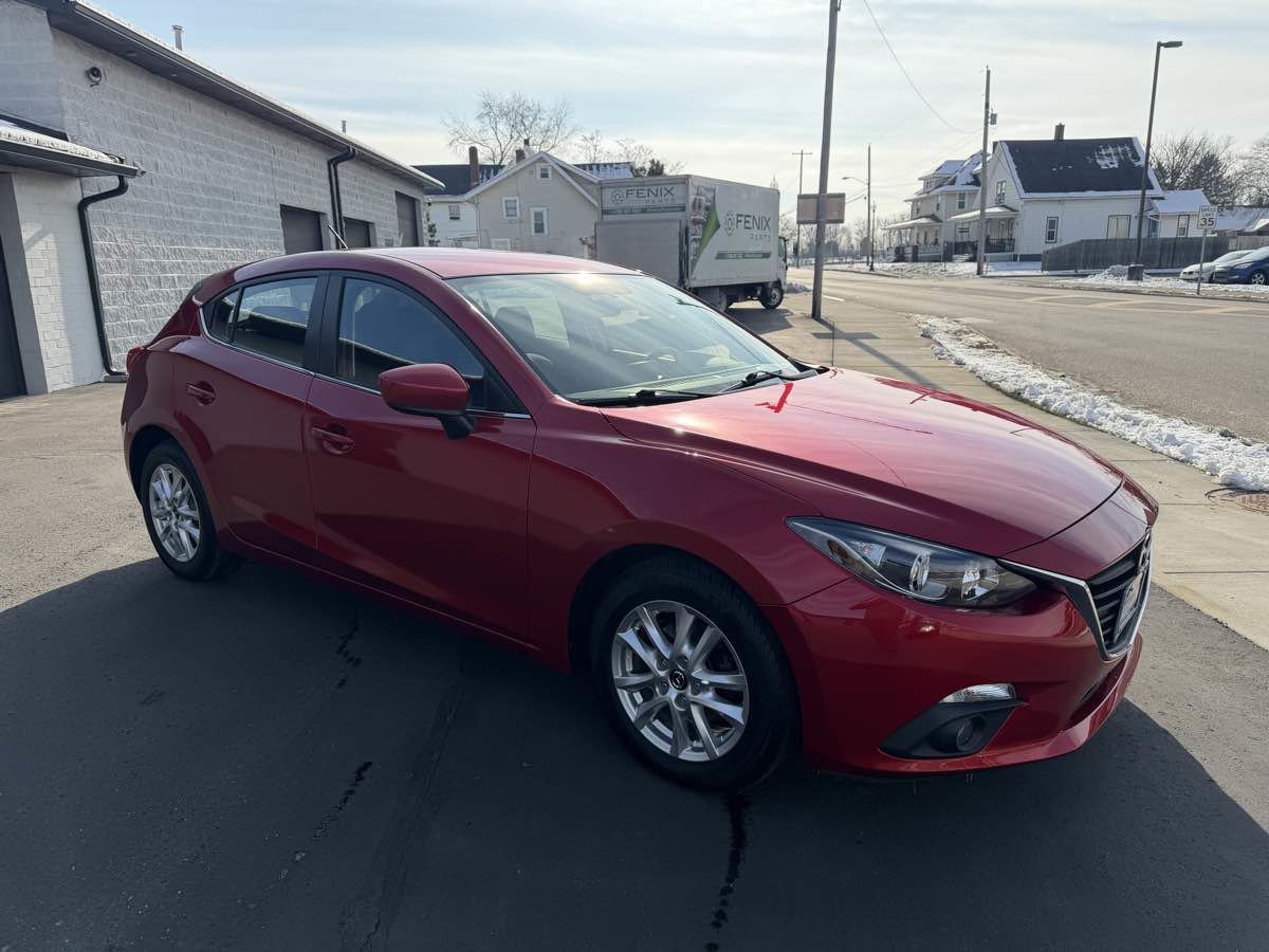 Used 2015 MAZDA MAZDA3 i Touring image 6