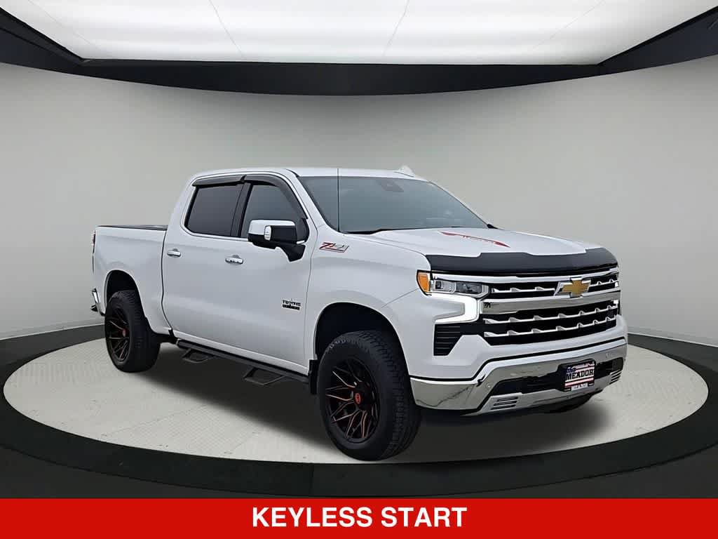 Used 2024 Chevrolet Silverado 1500 LTZ w/ LTZ Convenience Package II AWD/4WD image 2