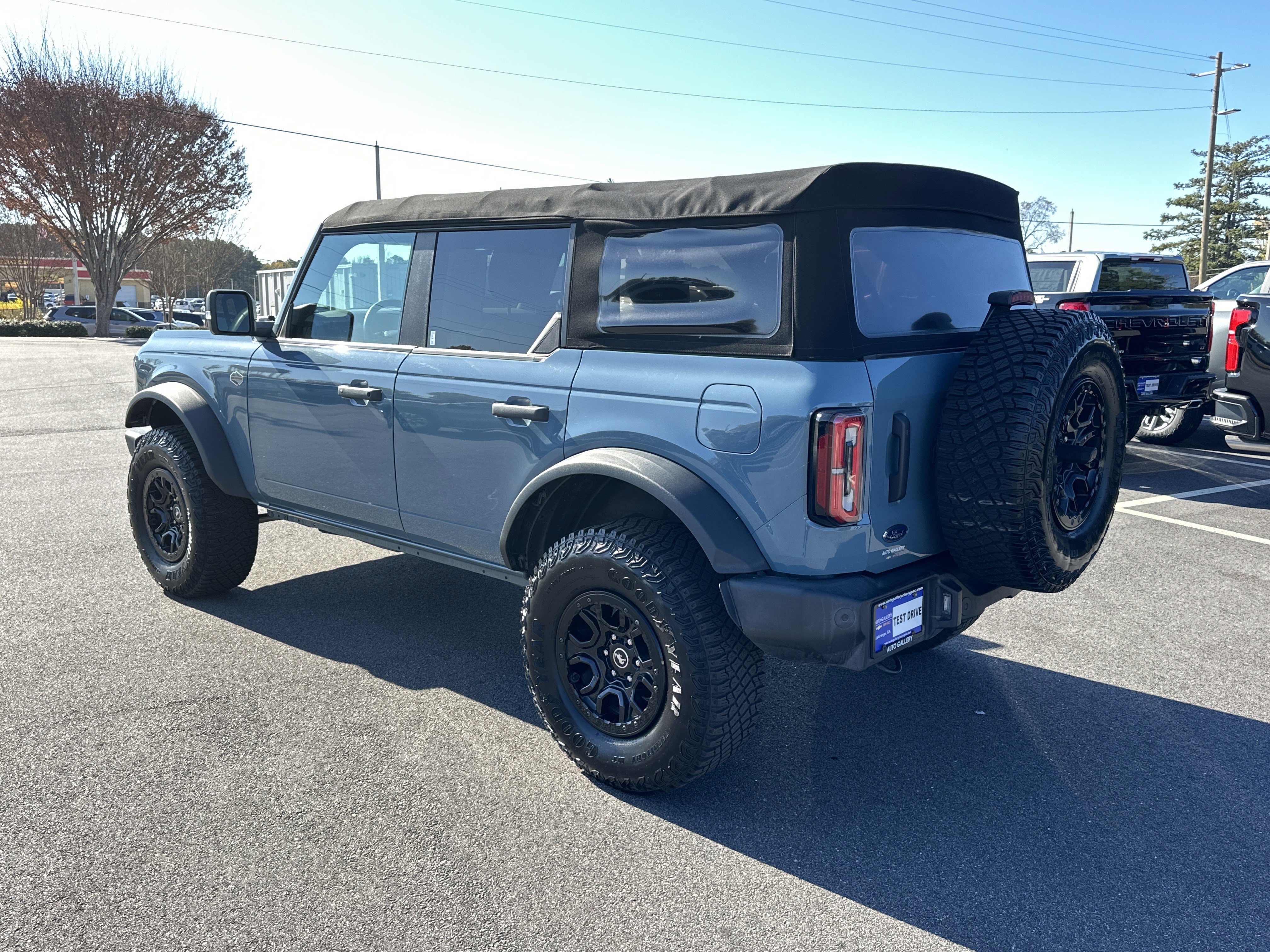 Used 2022 Ford Bronco Wildtrak image 8