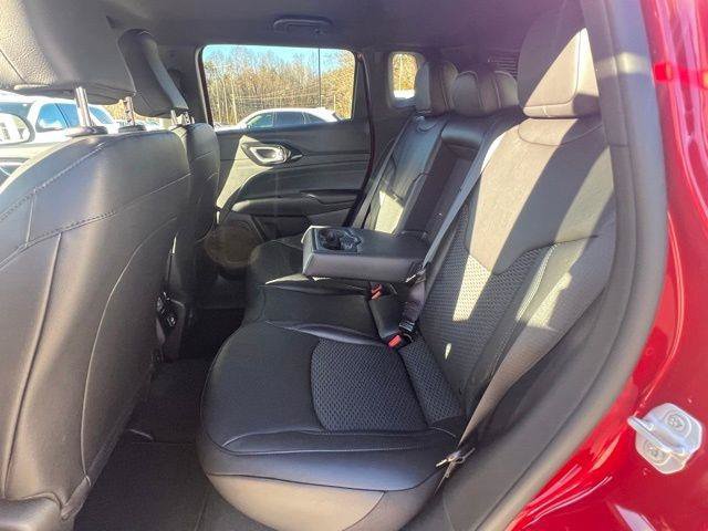 New 2026 Jeep Compass Latitude AWD/4WD image 21