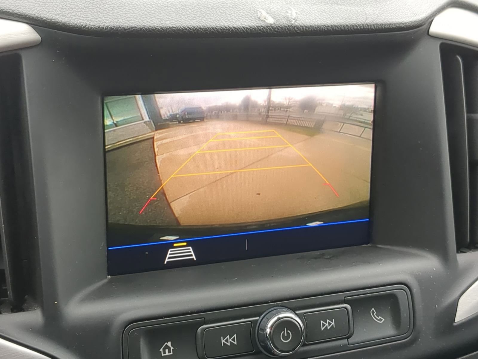 Used 2020 GMC Terrain SLE w/ Driver Convenience Package image 31