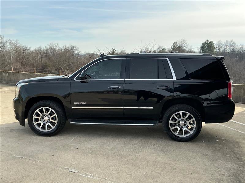 Used 2018 GMC Yukon Denali image 3