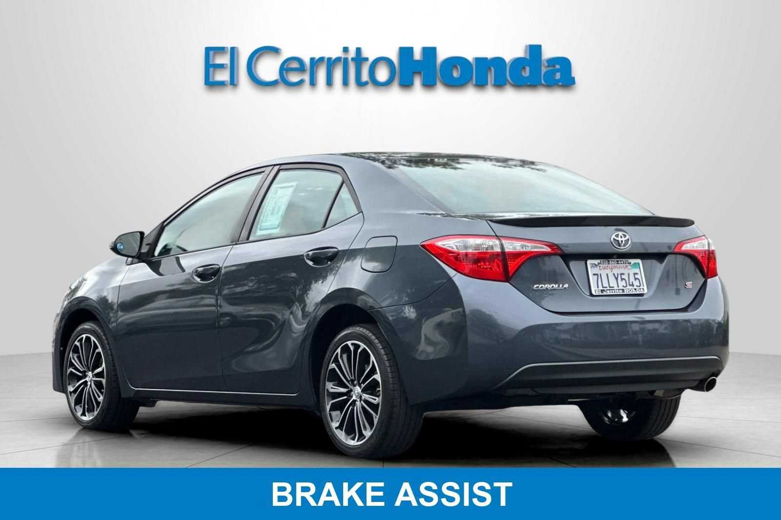 Used 2015 Toyota Corolla S FWD image 5