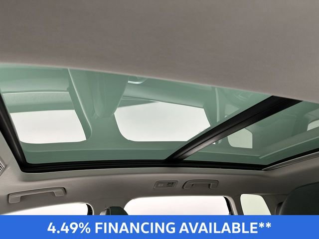 Used 2025 Volkswagen Taos SE image 23