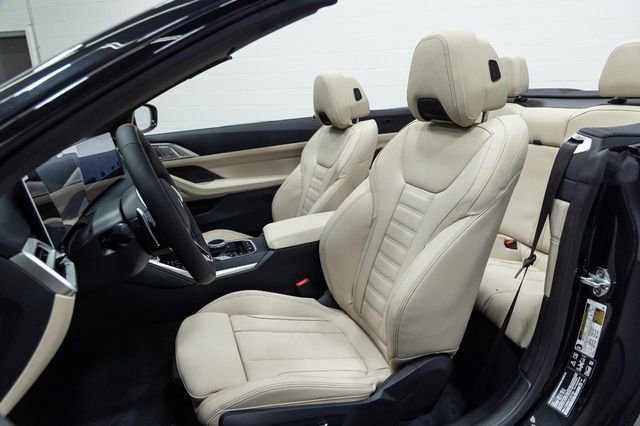 New 2026 BMW 440i xDrive Convertible image 23