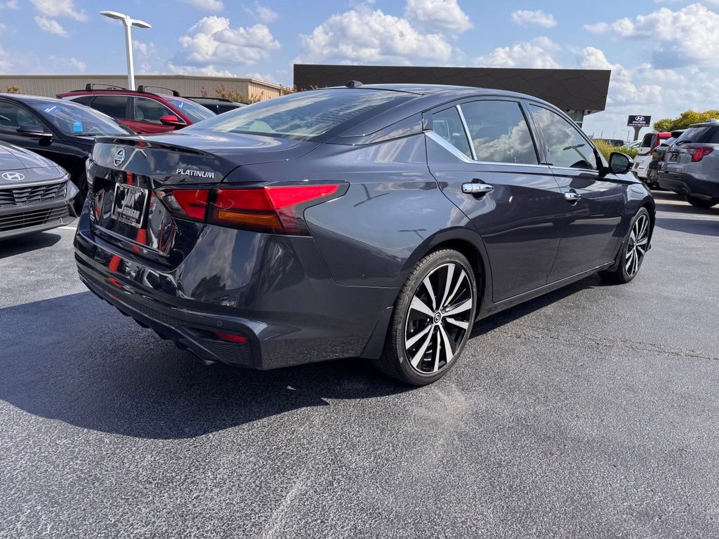 Used 2019 Nissan Altima 2.5 Platinum FWD image 5