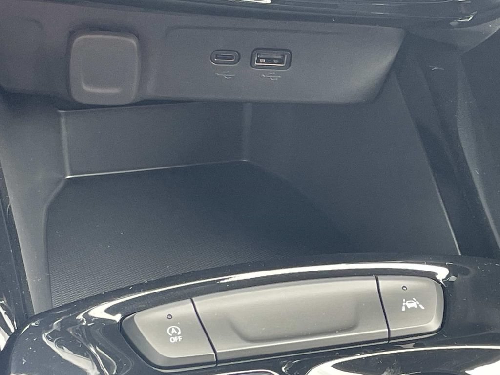 New 2026 Chevrolet Trax LT w/ Driver Confidence Package FWD image 19