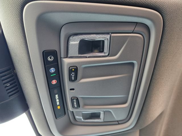 Used 2025 Chevrolet Silverado 1500 RST w/ Z71 Off-Road Package AWD/4WD image 28
