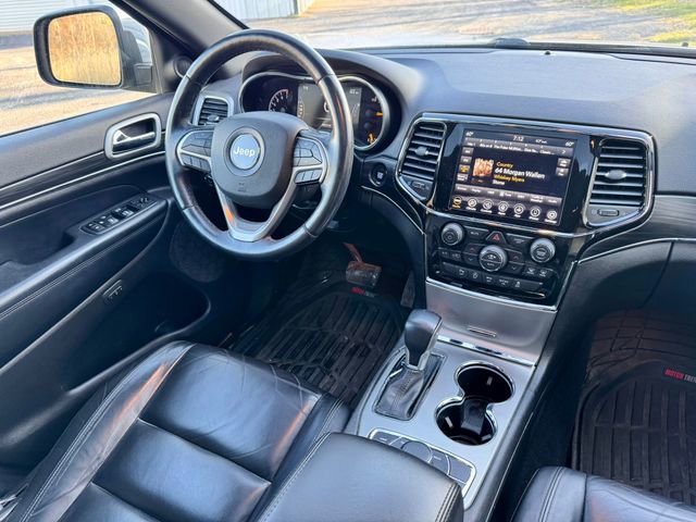 Used 2021 Jeep Grand Cherokee Limited AWD/4WD image 16