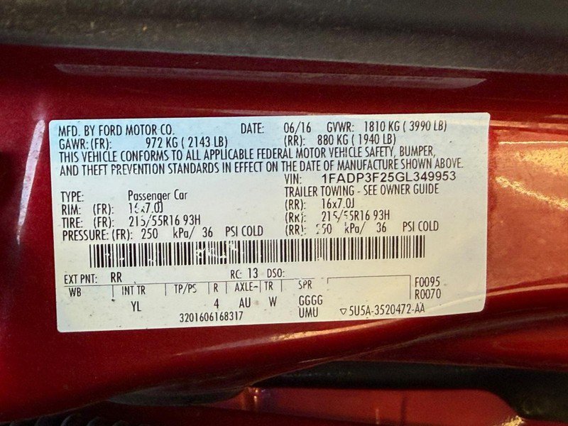 Used 2016 Ford Focus SE w/ Reverse Sensing Package image 23