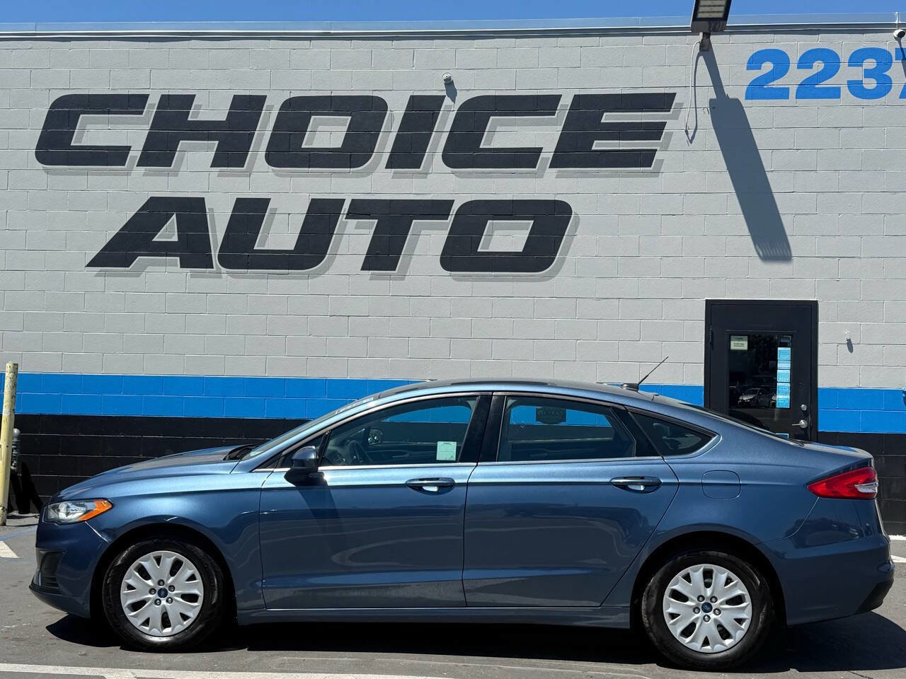 Used 2019 Ford Fusion S image 22