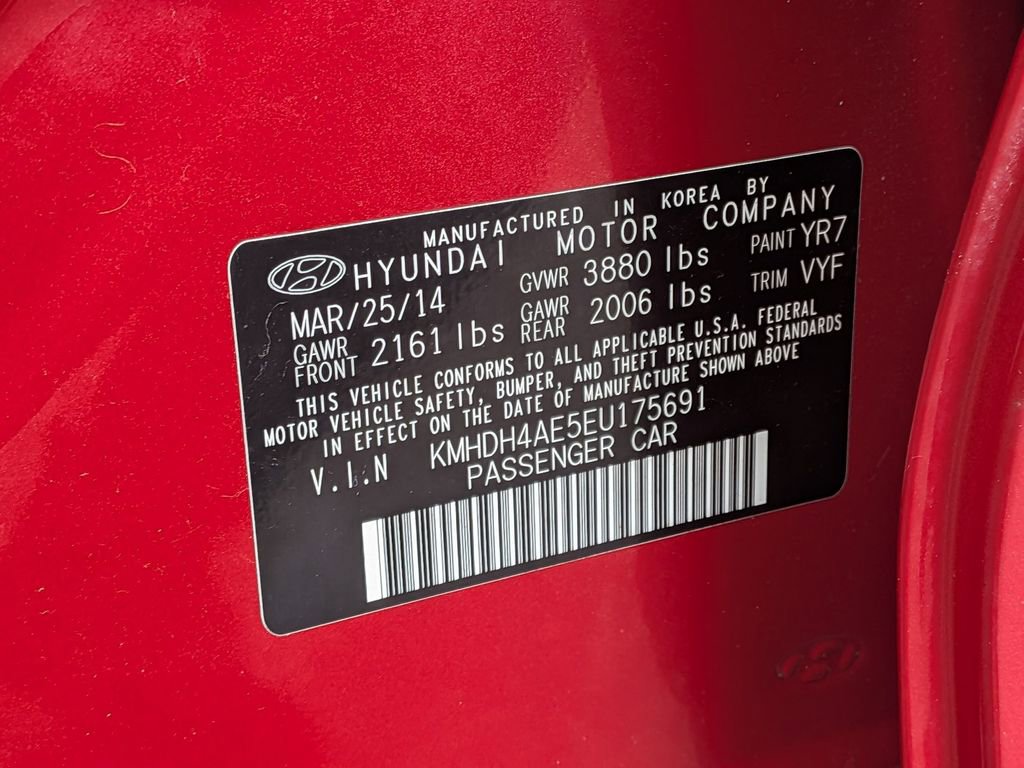 Used 2014 Hyundai Elantra SE w/ Option Group 02 FWD image 26