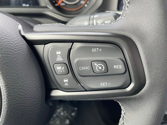 New 2026 Jeep Gladiator Sport image 18