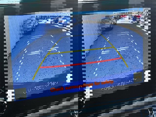 Used 2025 Toyota Camry LE image 18