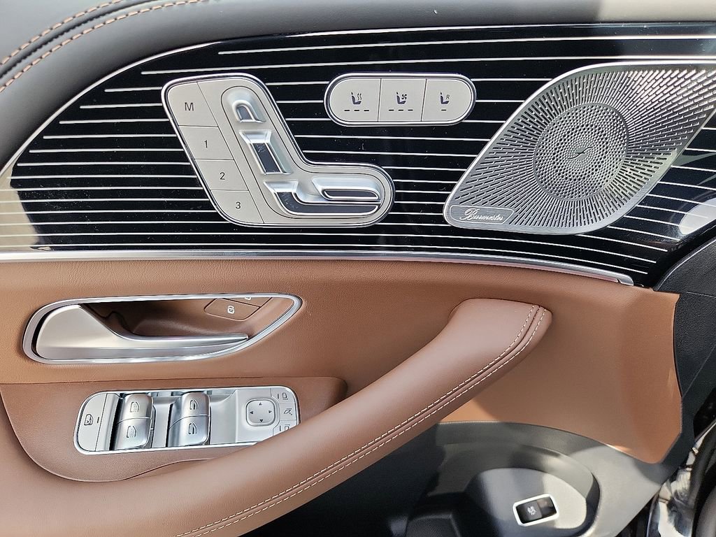 New 2026 Mercedes-Benz GLS 63 AMG 4MATIC image 21