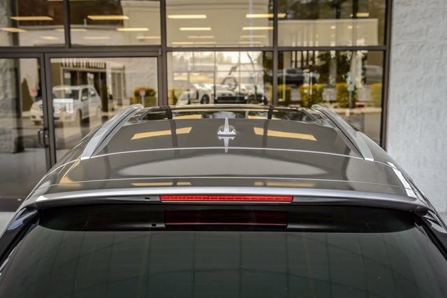 Used 2019 Maserati Levante GranLusso image 10